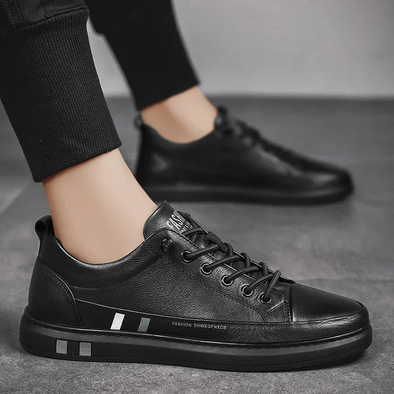Elegant Leather Sneakers for Men - Napoles